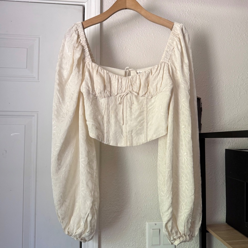 FOR LOVE AND LEMONS white floral satin puff long sleeve cropped blouse top